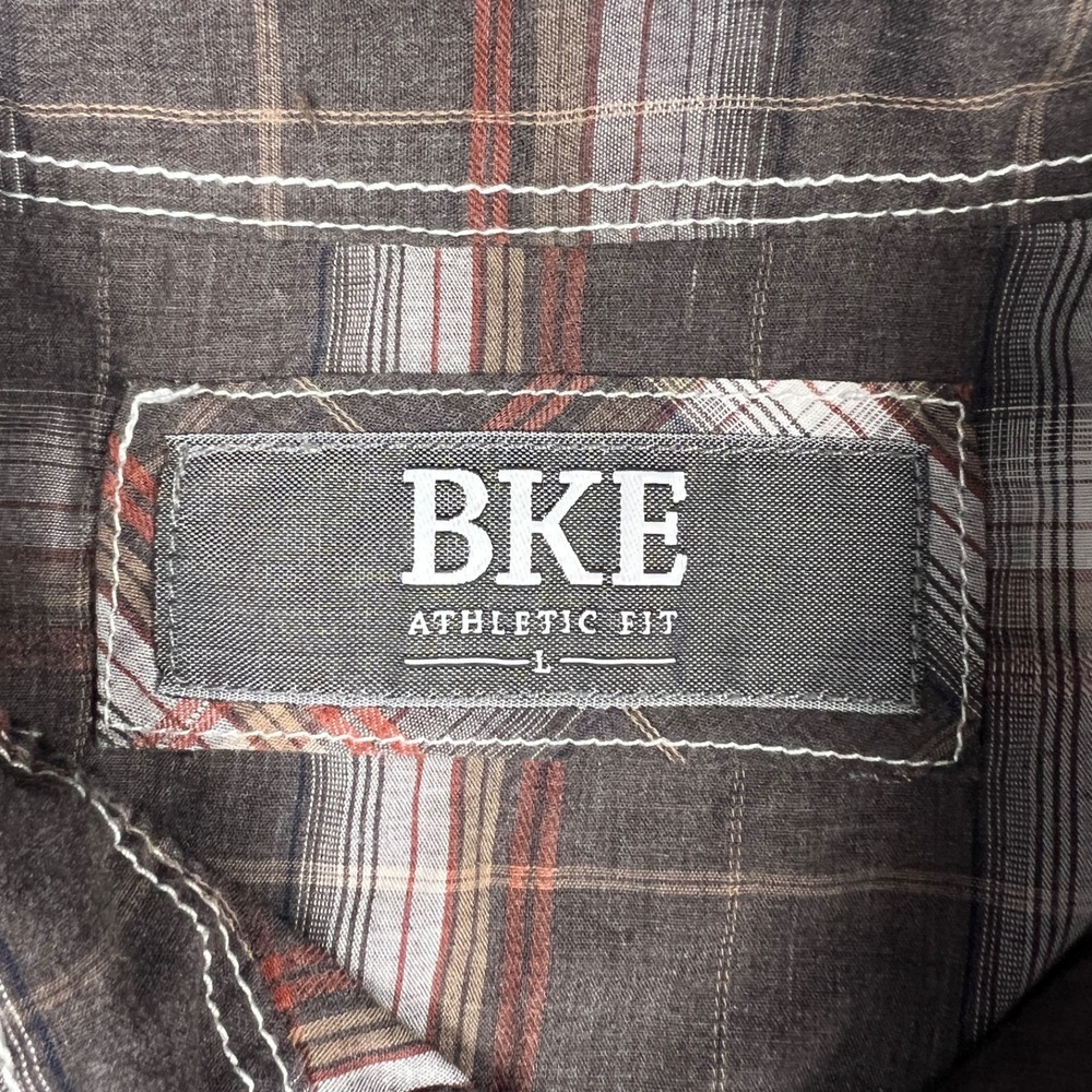BKE Shirt Men Large Brown White Plaid Long Sleeve Athletic Fit Buckle - Picture 3 of 9